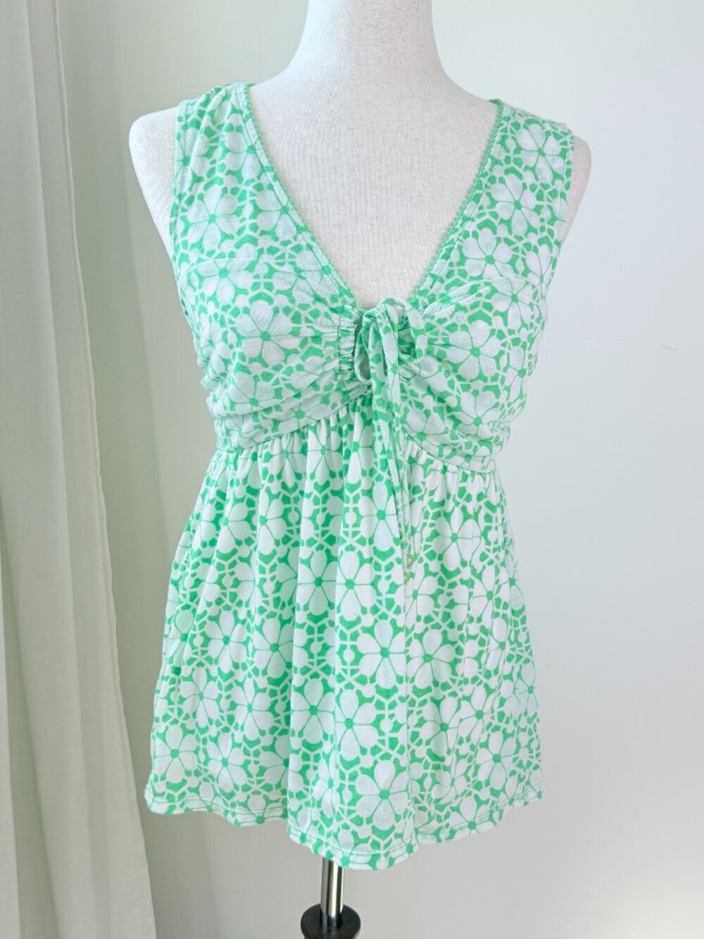 Anthropologie Ric Rac Green White Floral Sleeveless Top Size Babydoll Blouse